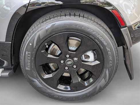 Certified 2023 Land Rover Defender 110 X-Dynamic SE image 24