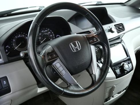 Used 2014 Honda Odyssey EX-L image 18