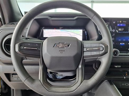 Used 2024 Chevrolet Colorado Trail Boss w/ Advanced Trailering Package AWD/4WD image 10