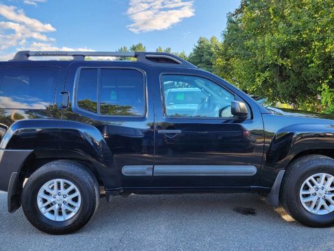 Used 2014 Nissan Xterra S image 14