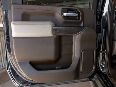 Used 2020 Chevrolet Silverado 2500 LTZ AWD/4WD image 43