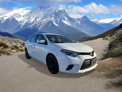 Used 2016 Toyota Corolla LE image 8