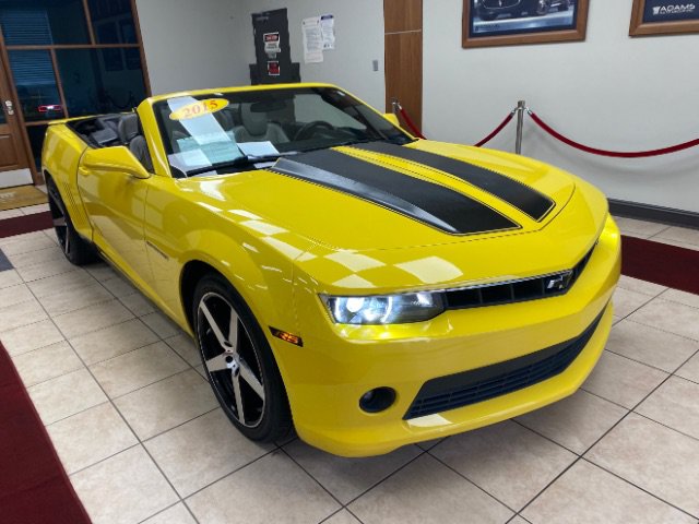 Used 2015 Chevrolet Camaro LT RWD image 9