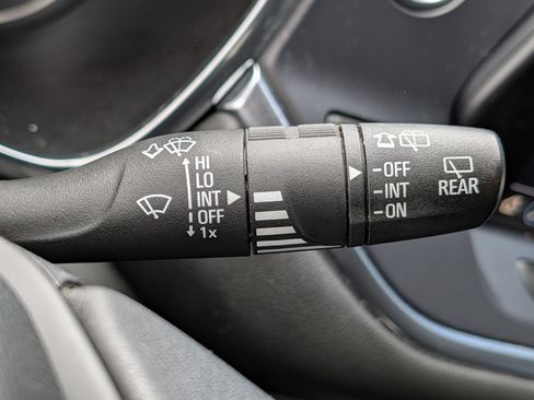 Certified 2020 Chevrolet Blazer LT AWD/4WD image 22