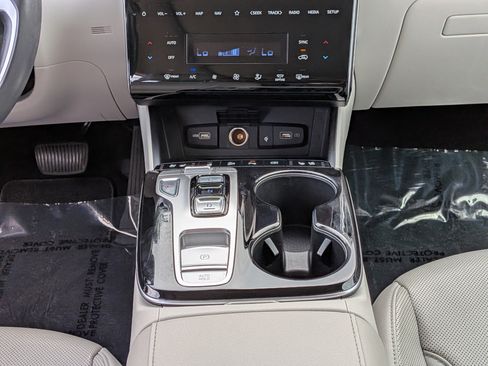 Used 2022 Hyundai Tucson Limited FWD image 21