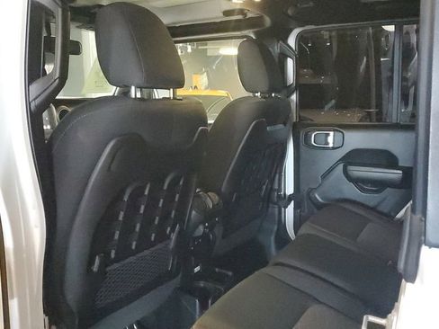 Used 2021 Jeep Gladiator Mojave w/ Trailer Tow Package image 14