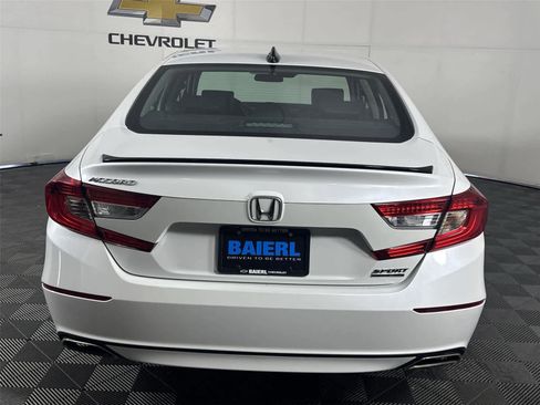 Used 2022 Honda Accord Sport Special Edition image 4