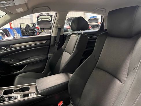 Used 2020 Honda Accord LX image 23