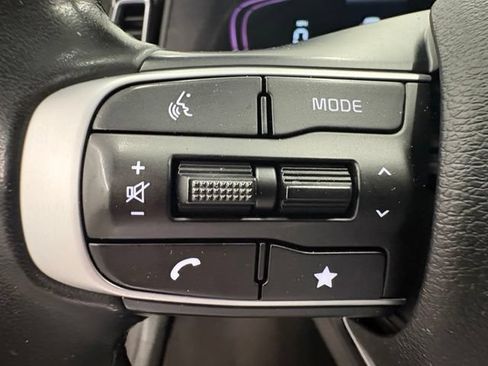 Used 2023 Kia Sportage EX FWD image 15