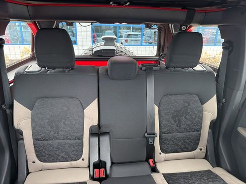 Used 2022 Ford Bronco Wildtrak image 40