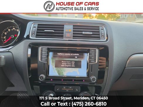 Used 2016 Volkswagen Jetta Sport FWD image 15