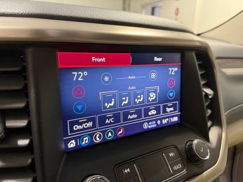 Certified 2021 GMC Acadia Denali w/ Denali Technology Package AWD/4WD image 21