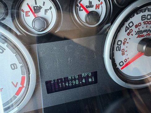 Used 2009 Ford Focus SE FWD image 10