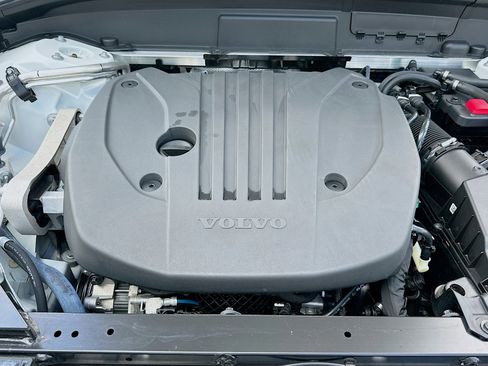 Used 2022 Volvo XC60 B5 Inscription w/ Advanced Package image 35