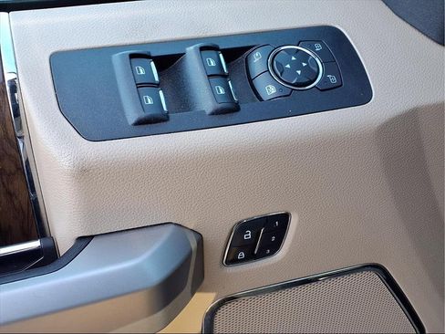 Used 2020 Ford F150 Lariat w/ Equipment Group 502A Luxury image 26