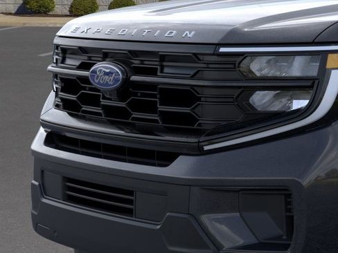 New 2026 Ford Expedition Max Active image 17