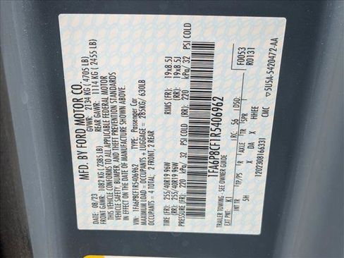 Used 2024 Ford Mustang GT Premium image 17