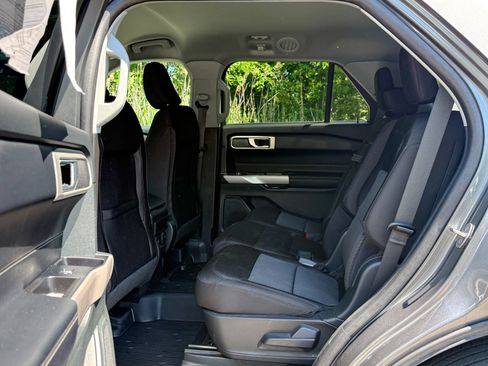 Certified 2023 Ford Explorer XLT AWD/4WD image 20