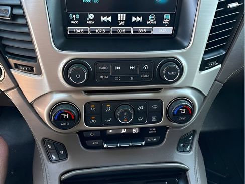Used 2019 GMC Yukon XL Denali w/ Open Road Package AWD/4WD image 18