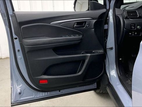 Certified 2023 Honda Passport EX-L image 21