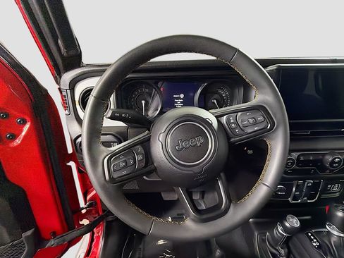 Used 2024 Jeep Wrangler Unlimited w/ Convenience Group AWD/4WD image 13