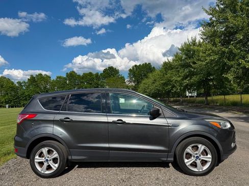 Used 2015 Ford Escape SE FWD image 5