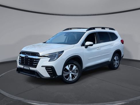 Certified 2023 Subaru Ascent Premium w/ Convenience Package AWD/4WD image 1