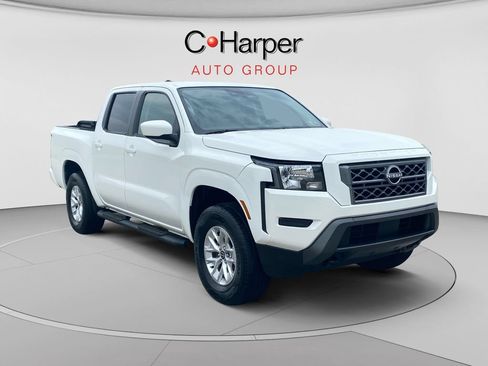 Used 2024 Nissan Frontier SV AWD/4WD image 1