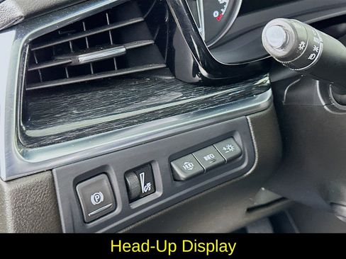 Used 2022 Cadillac XT5 Premium Luxury w/ Technology Package image 15