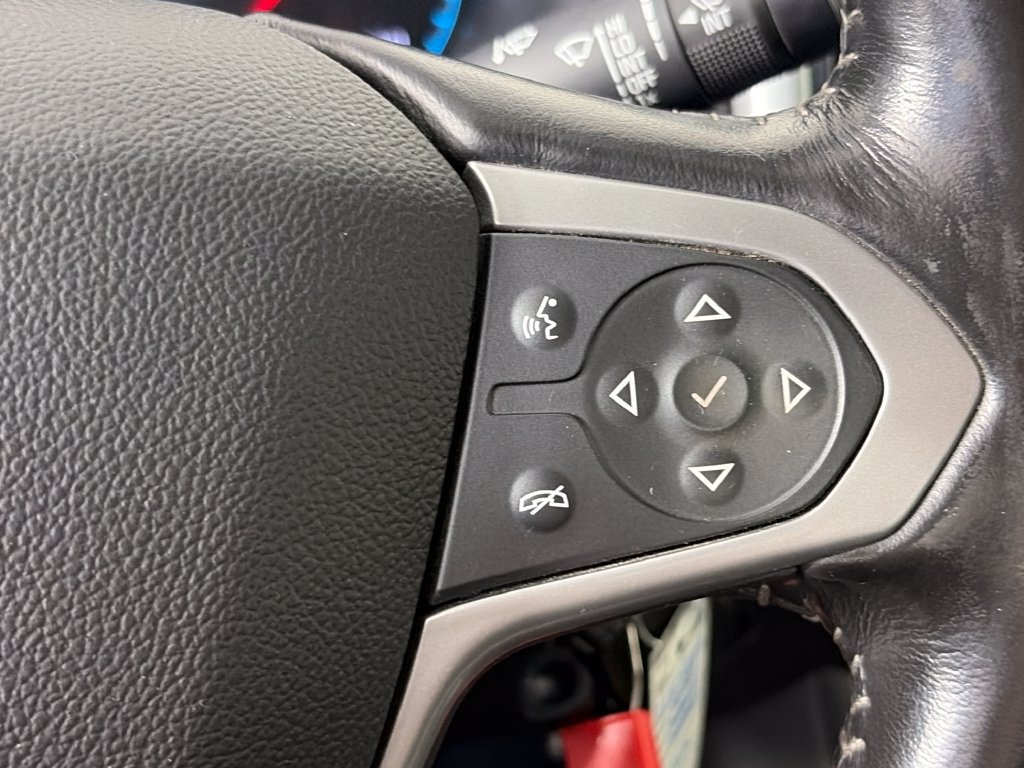 Used 2020 Chevrolet Colorado LT w/ Safety Package AWD/4WD image 17