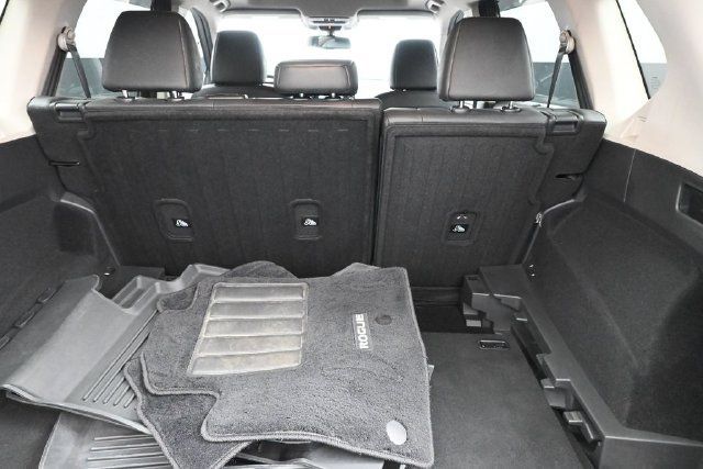 Used 2021 Nissan Rogue Platinum FWD image 26
