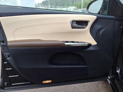 Used 2014 Toyota Avalon XLE Premium FWD image 13