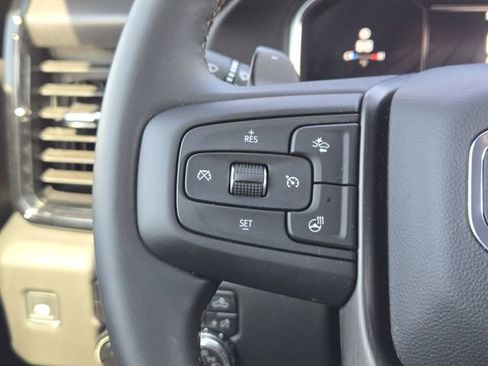 Used 2025 GMC Sierra 1500 AT4 w/ AT4 Premium Package image 30