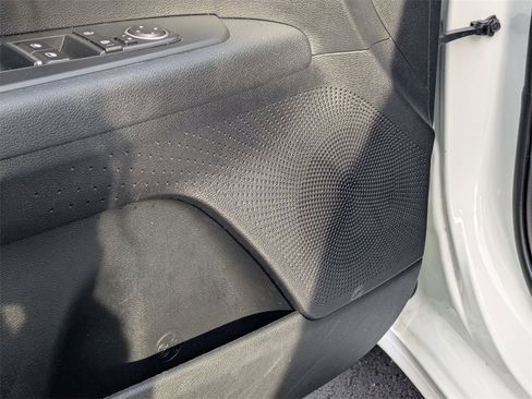 Used 2024 Kia Forte LXS image 15