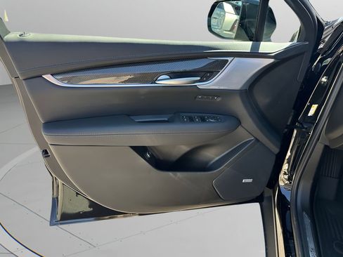 New 2026 Cadillac XT5 Sportv w/ LPO, Onyx Lite Package image 25