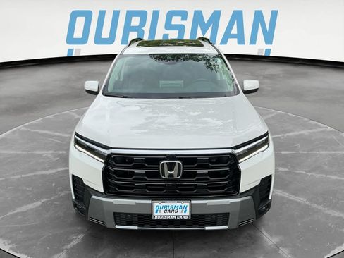 Used 2026 Honda Pilot Elite image 9