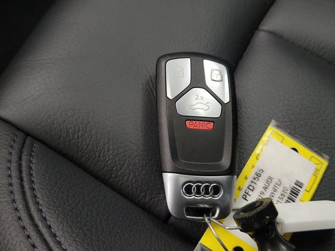 Used 2019 Audi A4 2.0T Premium Plus AWD/4WD image 26