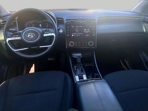 Used 2023 Hyundai Tucson SEL FWD image 16