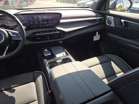 New 2026 Buick Enclave Avenir w/ Super Cruise Package image 35