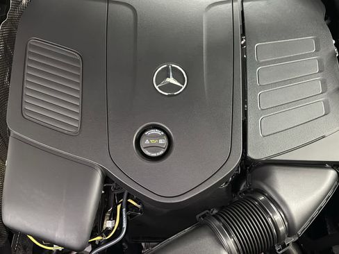 New 2026 Mercedes-Benz GLC 300 4MATIC image 12