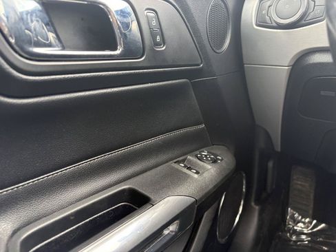 Used 2017 Ford Mustang Premium RWD image 13