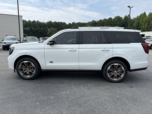 Used 2026 Ford Expedition King Ranch AWD/4WD image 4
