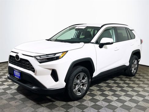 Certified 2024 Toyota RAV4 XLE image 4