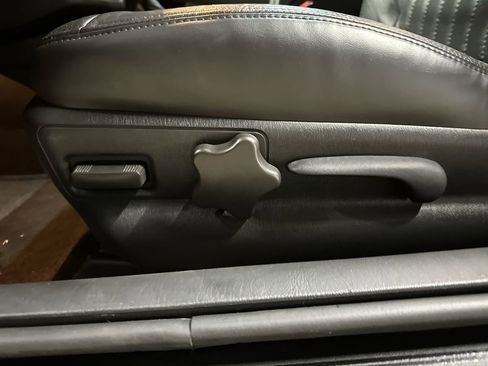 Used 2004 Chevrolet Monte Carlo SS image 12