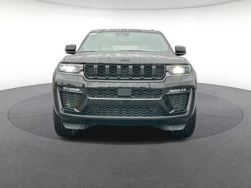 New 2026 Jeep Grand Cherokee L Limited w/ Limited Altitude Package image 5