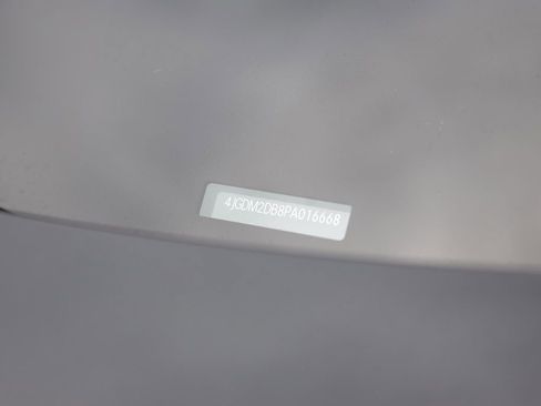 Used 2023 Mercedes-Benz EQS 450+ SUV image 41