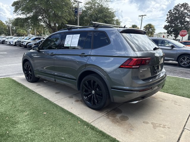 Used 2020 Volkswagen Tiguan SE R-Line AWD/4WD image 5