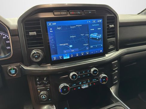 Used 2022 Ford F150 XLT w/ Equipment Group 302A High AWD/4WD image 18