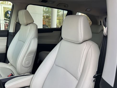 New 2026 Honda Odyssey EX-L image 25