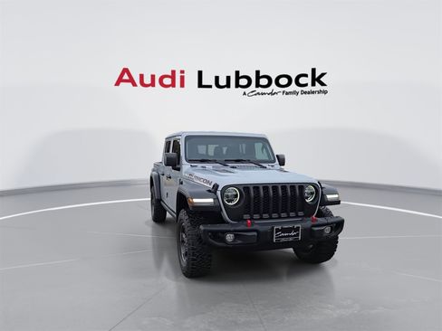 Used 2022 Jeep Gladiator Rubicon w/ LED Lighting Group image 2